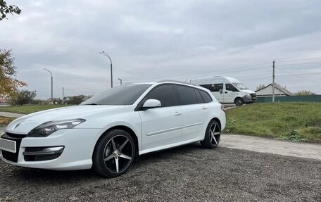Renault Laguna III рестайлинг, 2011 год, 900 000 рублей, 4 фотография