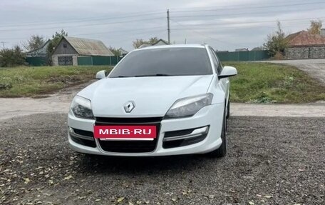 Renault Laguna III рестайлинг, 2011 год, 900 000 рублей, 2 фотография