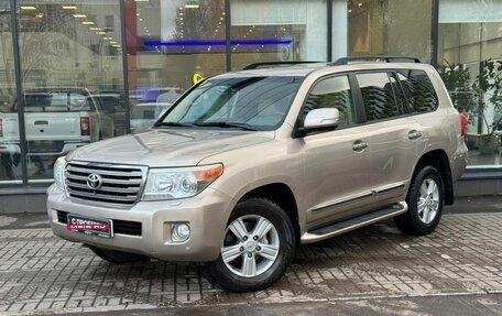 Toyota Land Cruiser 200, 2013 год, 3 000 111 рублей, 1 фотография