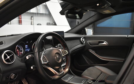 Mercedes-Benz CLA, 2018 год, 3 165 000 рублей, 21 фотография