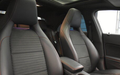 Mercedes-Benz CLA, 2018 год, 3 165 000 рублей, 19 фотография