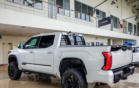 Toyota Tundra, 2023 год, 10 698 000 рублей, 5 фотография