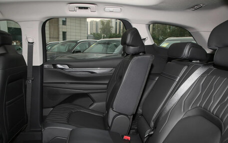 Ford Edge, 2025 год, 4 035 000 рублей, 16 фотография