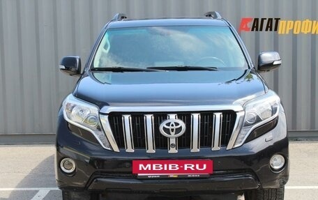 Toyota Land Cruiser Prado 150 рестайлинг 2, 2014 год, 3 370 000 рублей, 6 фотография