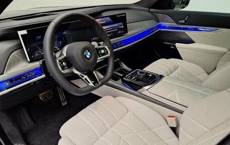 BMW 7 серия, 2025 год, 26 750 000 рублей, 5 фотография