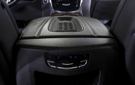 Cadillac Escalade IV, 2015 год, 4 248 000 рублей, 15 фотография