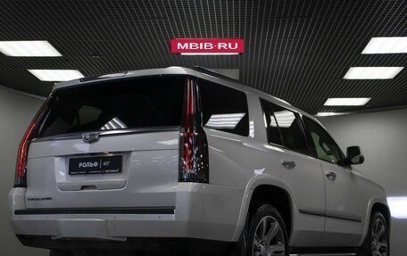 Cadillac Escalade IV, 2015 год, 4 248 000 рублей, 36 фотография