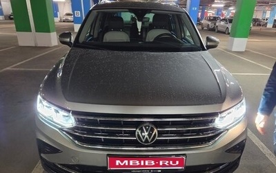 Volkswagen Tiguan II, 2020 год, 4 150 000 рублей, 1 фотография