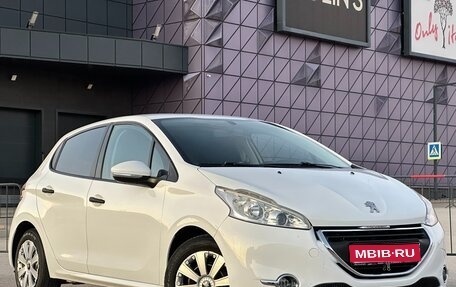 Peugeot 208 II, 2013 год, 597 000 рублей, 1 фотография