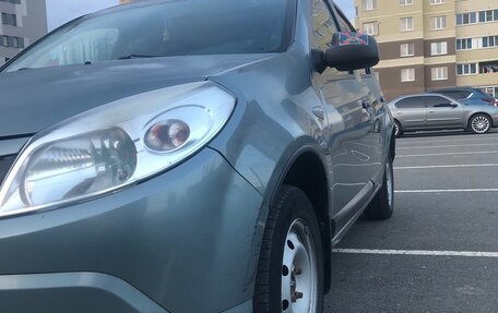 Renault Sandero I, 2012 год, 510 000 рублей, 1 фотография