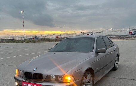BMW 5 серия, 2000 год, 380 000 рублей, 1 фотография