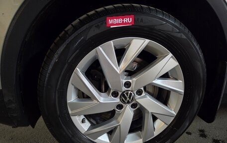 Volkswagen Tiguan II, 2020 год, 4 150 000 рублей, 25 фотография