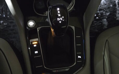 Volkswagen Tiguan II, 2020 год, 4 150 000 рублей, 28 фотография