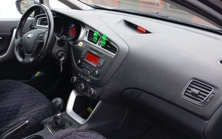 KIA cee'd III, 2015 год, 1 050 000 рублей, 12 фотография