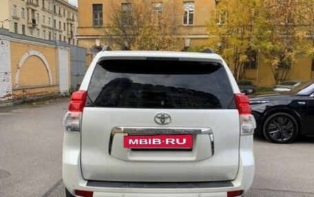 Toyota Land Cruiser Prado 150 рестайлинг 2, 2013 год, 2 750 000 рублей, 10 фотография