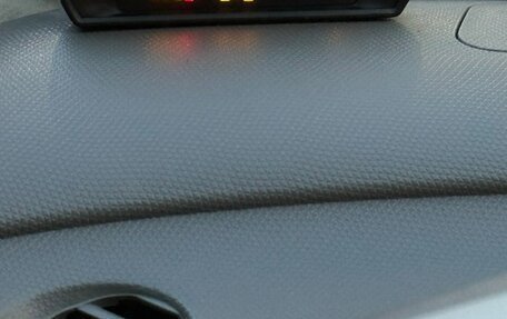 Nissan Micra III, 2004 год, 550 000 рублей, 16 фотография