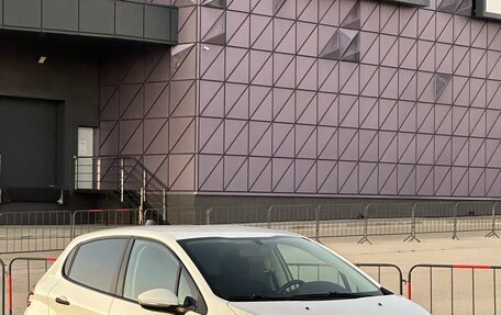 Peugeot 208 II, 2013 год, 597 000 рублей, 2 фотография