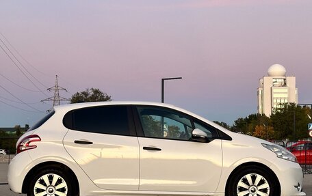 Peugeot 208 II, 2013 год, 597 000 рублей, 11 фотография