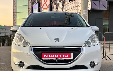 Peugeot 208 II, 2013 год, 597 000 рублей, 6 фотография