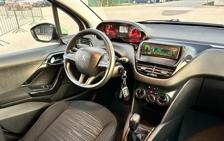 Peugeot 208 II, 2013 год, 597 000 рублей, 30 фотография