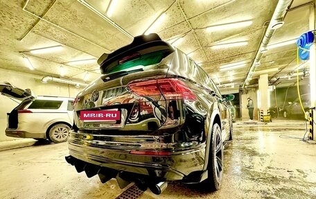 Volkswagen Tiguan II, 2019 год, 3 040 000 рублей, 7 фотография