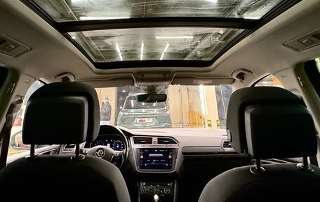 Volkswagen Tiguan II, 2019 год, 3 040 000 рублей, 19 фотография