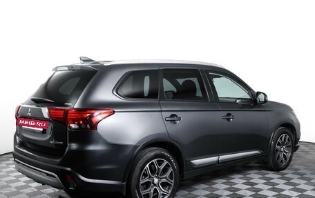 Mitsubishi Outlander III рестайлинг 3, 2019 год, 1 884 000 рублей, 5 фотография