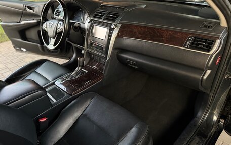 Toyota Camry, 2016 год, 2 100 000 рублей, 14 фотография