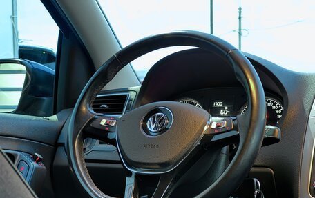 Volkswagen Polo VI (EU Market), 2017 год, 1 100 000 рублей, 11 фотография