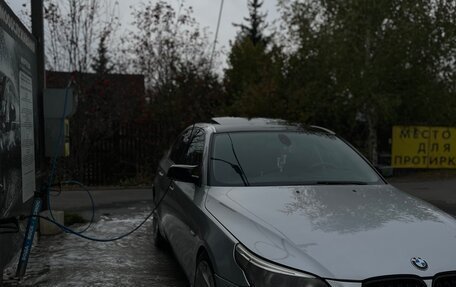 BMW 5 серия, 2004 год, 860 000 рублей, 7 фотография