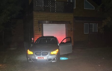 BMW 5 серия, 2004 год, 860 000 рублей, 11 фотография