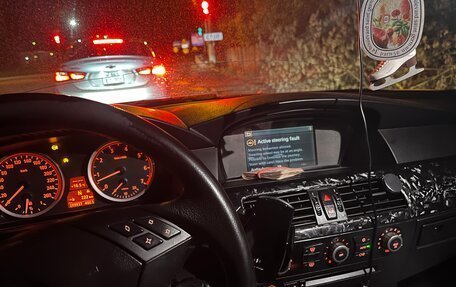 BMW 5 серия, 2004 год, 860 000 рублей, 12 фотография