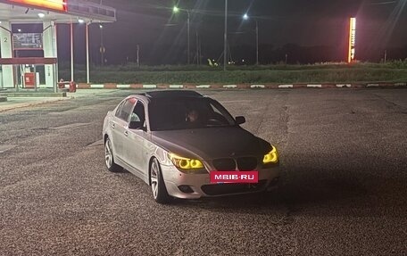 BMW 5 серия, 2004 год, 860 000 рублей, 14 фотография