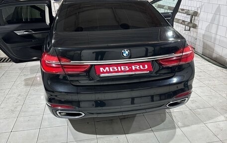 BMW 7 серия, 2018 год, 3 850 000 рублей, 3 фотография