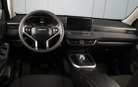 Haval Jolion, 2023 год, 1 780 000 рублей, 6 фотография