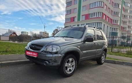 Chevrolet Niva I рестайлинг, 2011 год, 380 000 рублей, 1 фотография