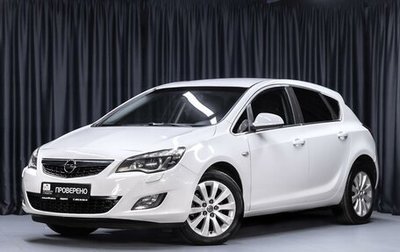 Opel Astra J, 2011 год, 649 000 рублей, 1 фотография