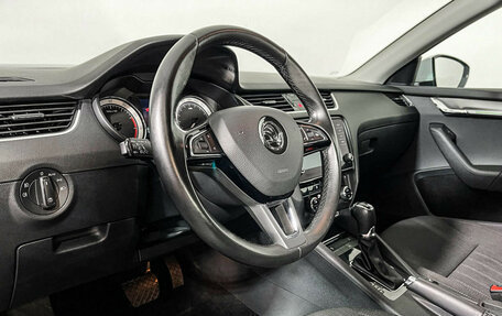 Skoda Octavia, 2018 год, 2 297 000 рублей, 13 фотография