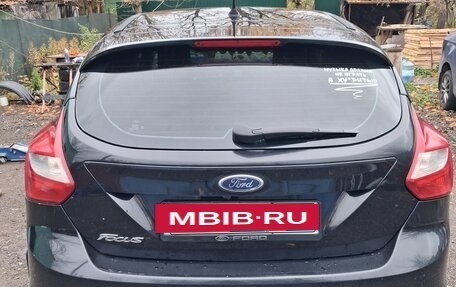 Ford Focus III, 2014 год, 890 000 рублей, 2 фотография