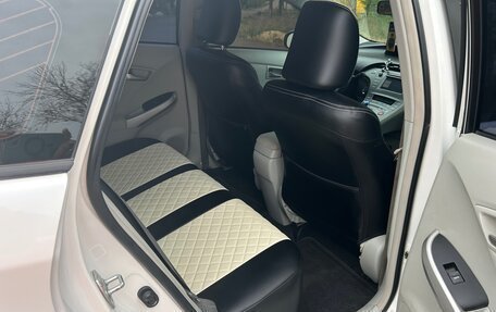 Toyota Prius, 2013 год, 1 400 000 рублей, 2 фотография