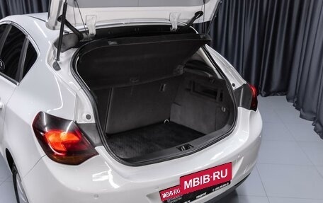 Opel Astra J, 2011 год, 649 000 рублей, 5 фотография