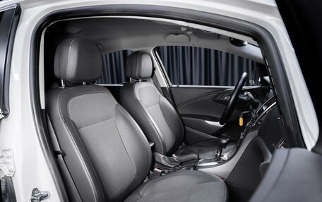 Opel Astra J, 2011 год, 649 000 рублей, 14 фотография