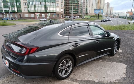 Hyundai Sonata VIII, 2022 год, 2 600 000 рублей, 4 фотография