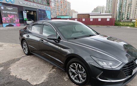 Hyundai Sonata VIII, 2022 год, 2 600 000 рублей, 3 фотография
