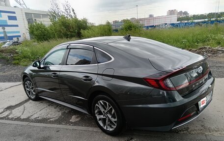 Hyundai Sonata VIII, 2022 год, 2 600 000 рублей, 6 фотография