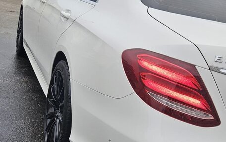 Mercedes-Benz E-Класс, 2016 год, 3 100 000 рублей, 12 фотография