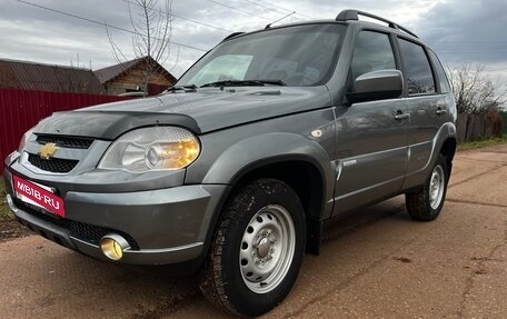 Chevrolet Niva I рестайлинг, 2013 год, 435 000 рублей, 2 фотография