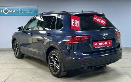 Volkswagen Tiguan II, 2017 год, 1 712 000 рублей, 5 фотография