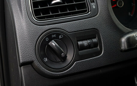 Volkswagen Polo VI (EU Market), 2017 год, 899 000 рублей, 16 фотография