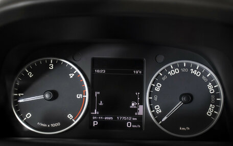 Land Rover Discovery IV, 2012 год, 1 825 000 рублей, 11 фотография